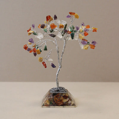 Árbol mágico de piedras con base de orgonita