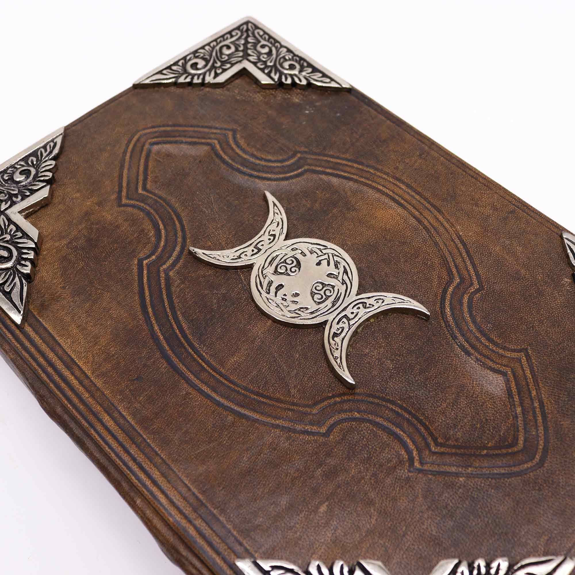 Cuaderno Hefty Brown Tan con Luna Trifásica