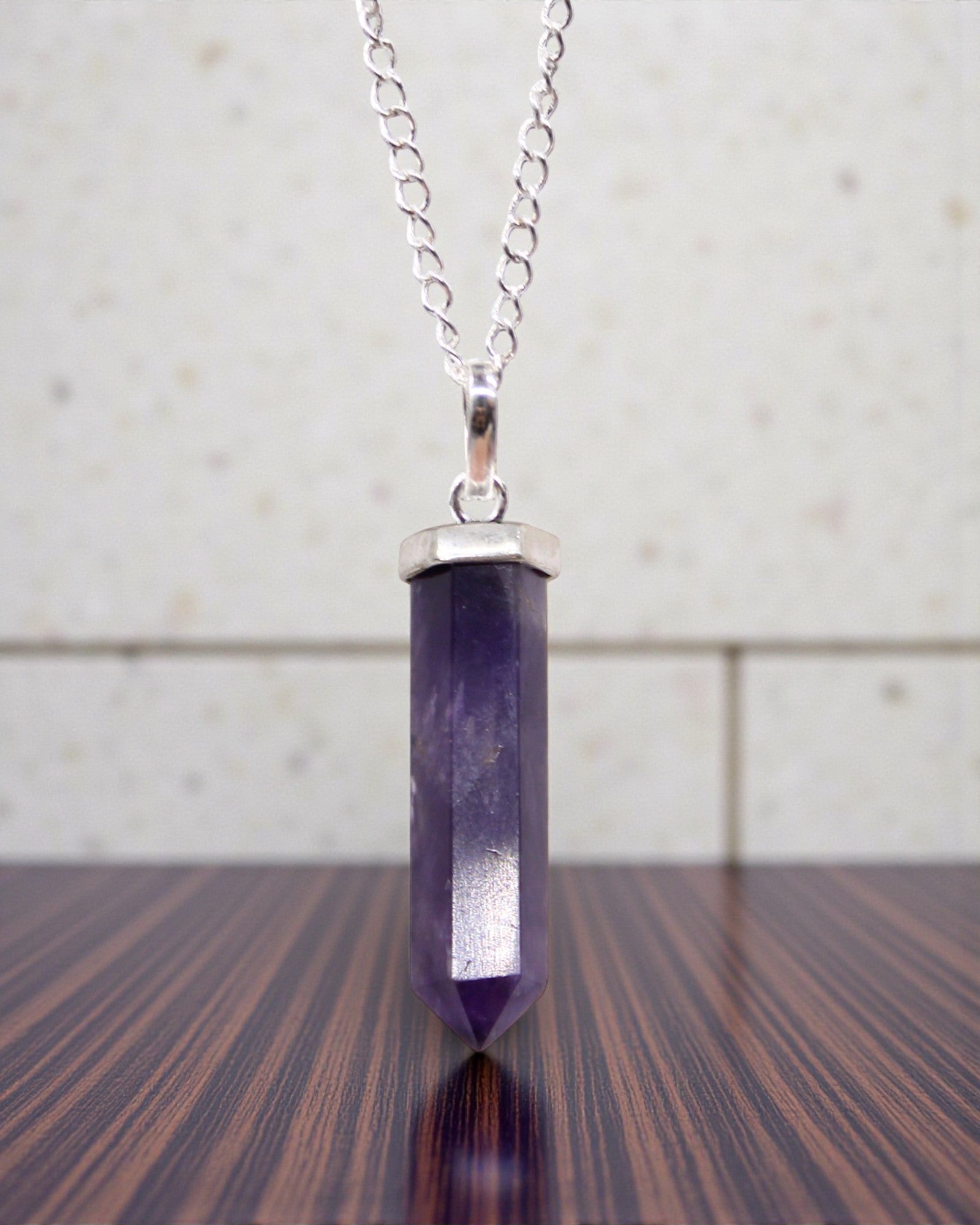 Amethyst Point – Klasyczny Wisior Punktowy z Ametystu