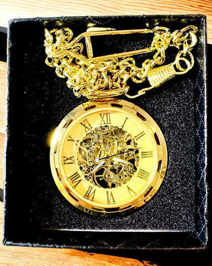 Reloj de Bolsillo Retro – Lujo Mecánico en Estilo Vintage color dorado, personalización con grabado