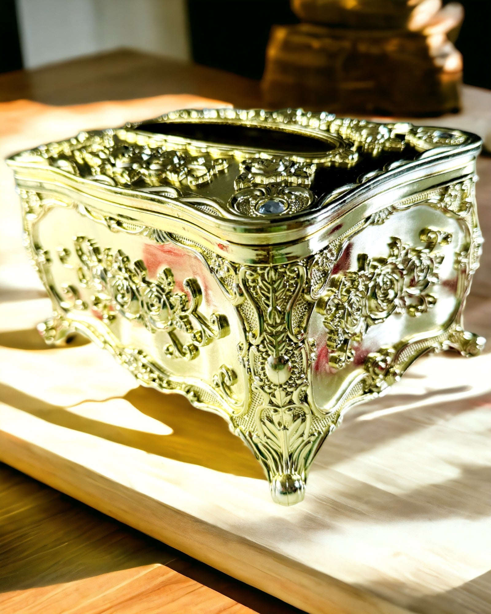 Caja Elegante para Pañuelos con Flores en Relieve - Contenedor para Servilletas