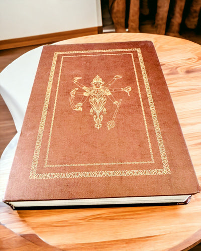 Cuaderno Vintage Marrón con Cubierta Decorativa de Estilo Retro – Cuaderno del Explorador – Marrón, Vintage