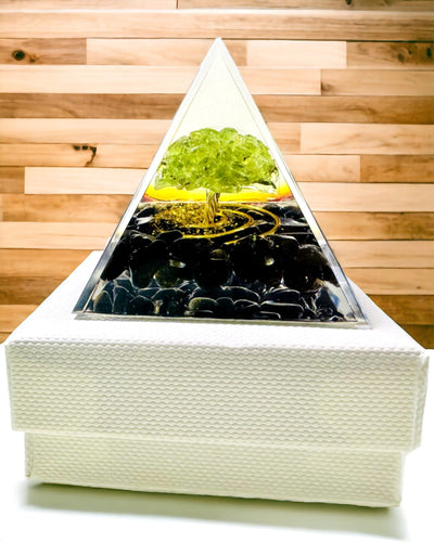 Piramidita de Orgón Reiki con Cristales Naturales - Símbolo Decorativo de Equilibrio de Energía de los Chakras