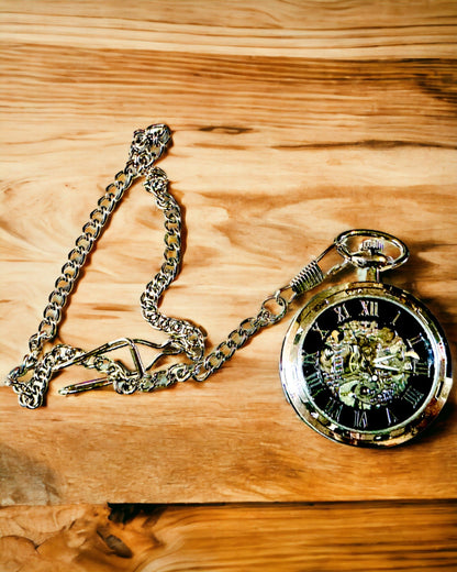 Reloj de Bolsillo Mecánico Exclusivo Plateado en Estilo Retro, Resistente al Agua - Elegancia para Cualquier Ocasión, con grabado