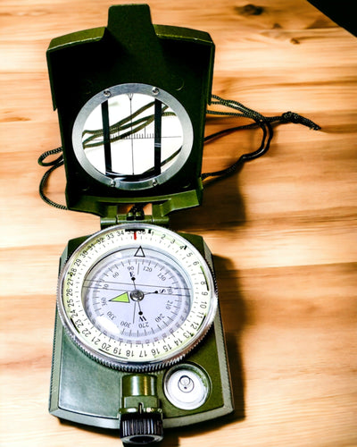 Compás Inclinométrico Profesional K4580 - Resistente al Agua, Multifuncional, para Desafíos de Campo