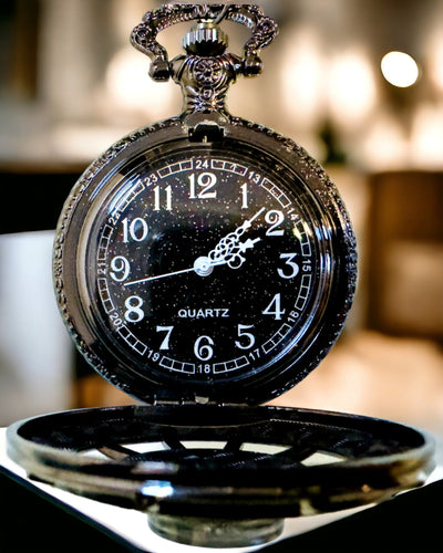 Reloj de Bolsillo con Brújula – Colgante Elegante de Estilo Vintage con Esqueleto Hueco y Esfera Negra, personalización con grabado