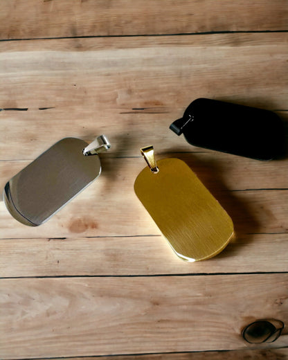 Colgante Militar con Grabado - Estilo Retro en Varios Colores