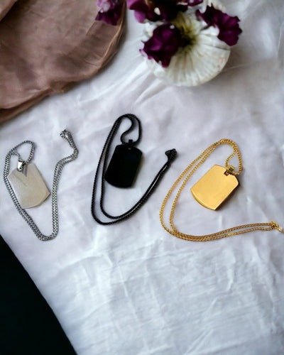 Collar con Dog Tag "Tres Tonos de Estilo" - Placa de Identificación - Colgante Elegante de Acero Inoxidable con Opción de Grabado