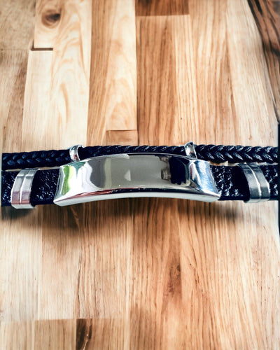 Pulsera Masculina de Cuero PU y Acero Inoxidable con Posibilidad de Grabado – Disponible en Dos Variantes de Color