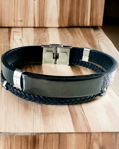 Pulsera Masculina de Cuero PU y Acero Inoxidable con Posibilidad de Grabado – Disponible en Dos Variantes de Color