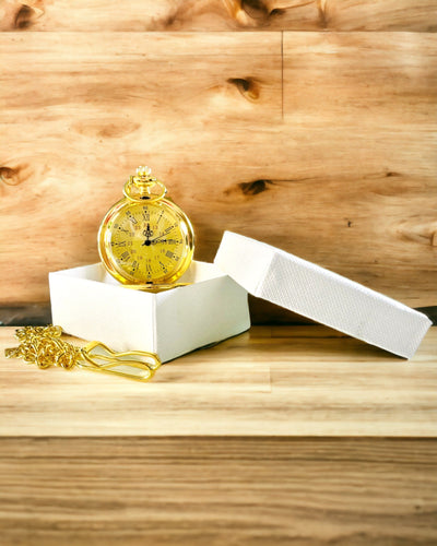 Reloj de Bolsillo de color dorado en Estilo Retro con Posibilidad de Grabado