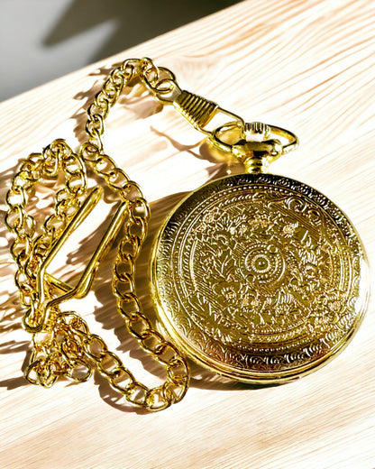 Reloj de Bolsillo de color dorado en Estilo Retro con Posibilidad de Grabado