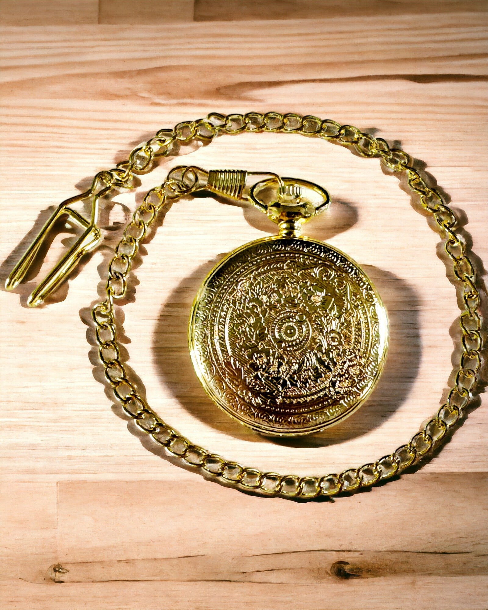 Reloj de Bolsillo de color dorado en Estilo Retro con Posibilidad de Grabado