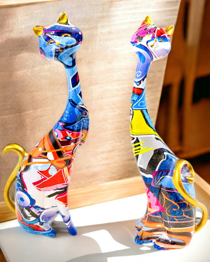 Figuras de Gatos Abstractos "ArtCats", Pintadas a Mano, Resina – 25 cm, 2 uds.