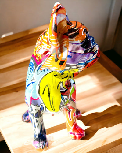 Figura de Bulldog Francés Hecha a Mano en Estilo Street Art con Opción de Grabado