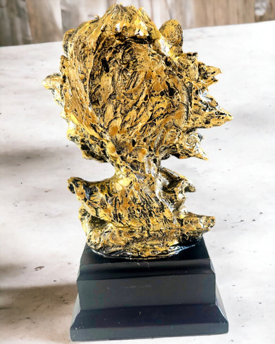 León Real - Figura Decorativa Majestuosa con Posibilidad de Grabado, 2 variantes de color a elegir, para regalo