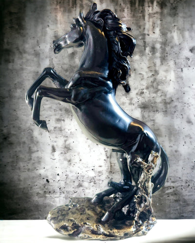 Czarna Perła - Escultura de Caballo Elegancia en Movimiento - Posibilidad de Grabado