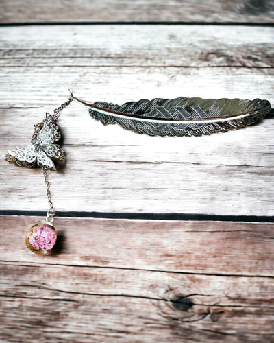 Marcador de libro creativo de estilo retro con motivo de pluma y mariposa – Elegante regalo para mamá, maestro, promocional, color plateado/rosa