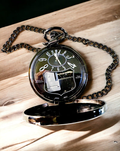 Reloj de bolsillo "Astrum Temporis" - Marco negro. Posibilidad de personalización con grabado