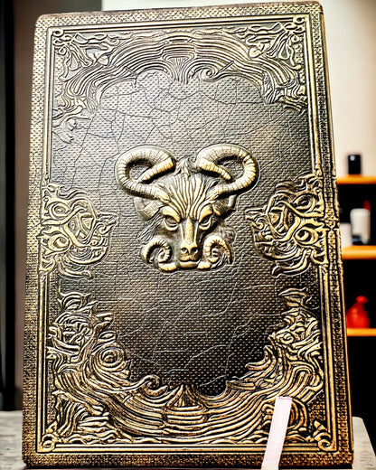 Magiczny Notes, cuaderno "Boski Byk" - Papelería Elegante y Única, personalización con grabado