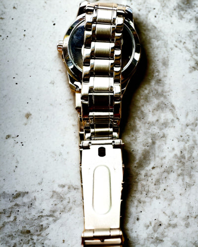 Reloj elegante para hombre KIMSDUN Prestige Mecanismo Transparente y Elegancia Deportiva, posibilidad de personalización con grabado