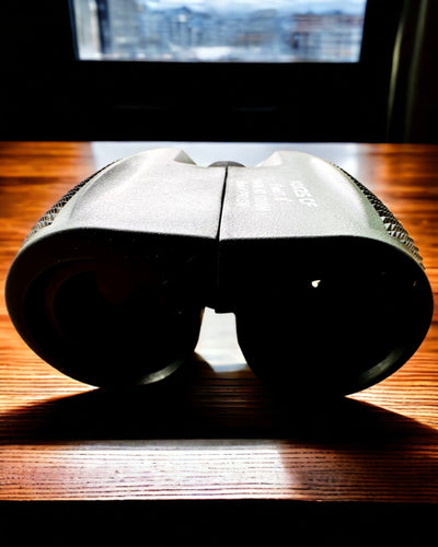 Lornetka CampMaster 10x25, posibilidad de personalización con grabado