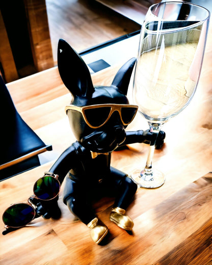 Figura Exclusiva "Bulldog Estiloso", color negro, soporte para copa de vino o champán, personalización con grabado