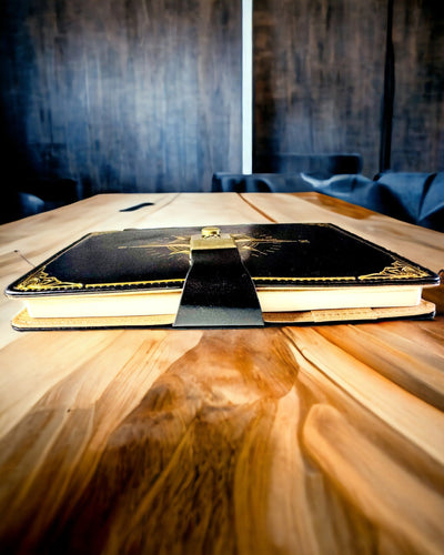 Notatnik Premium con Cerradura de Combinación A5 - Estilo Vintage con Brújula, Diseño Japonés, Artículos de Papelería para Estudiantes y Negocios. Personalización con grabado