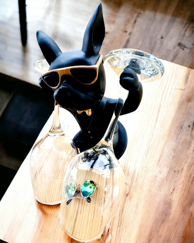 Figurilla Bulldog Elegance - Soporte exclusivo para copas, posibilidad de personalización con grabado