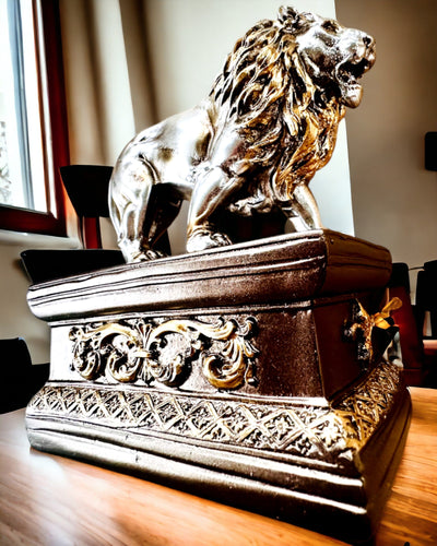 Lwi Strażnik – Figura con Posibilidad de Grabado