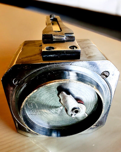 Sólido, compás premium Capitán "Navigator" - con opción de personalización con grabado