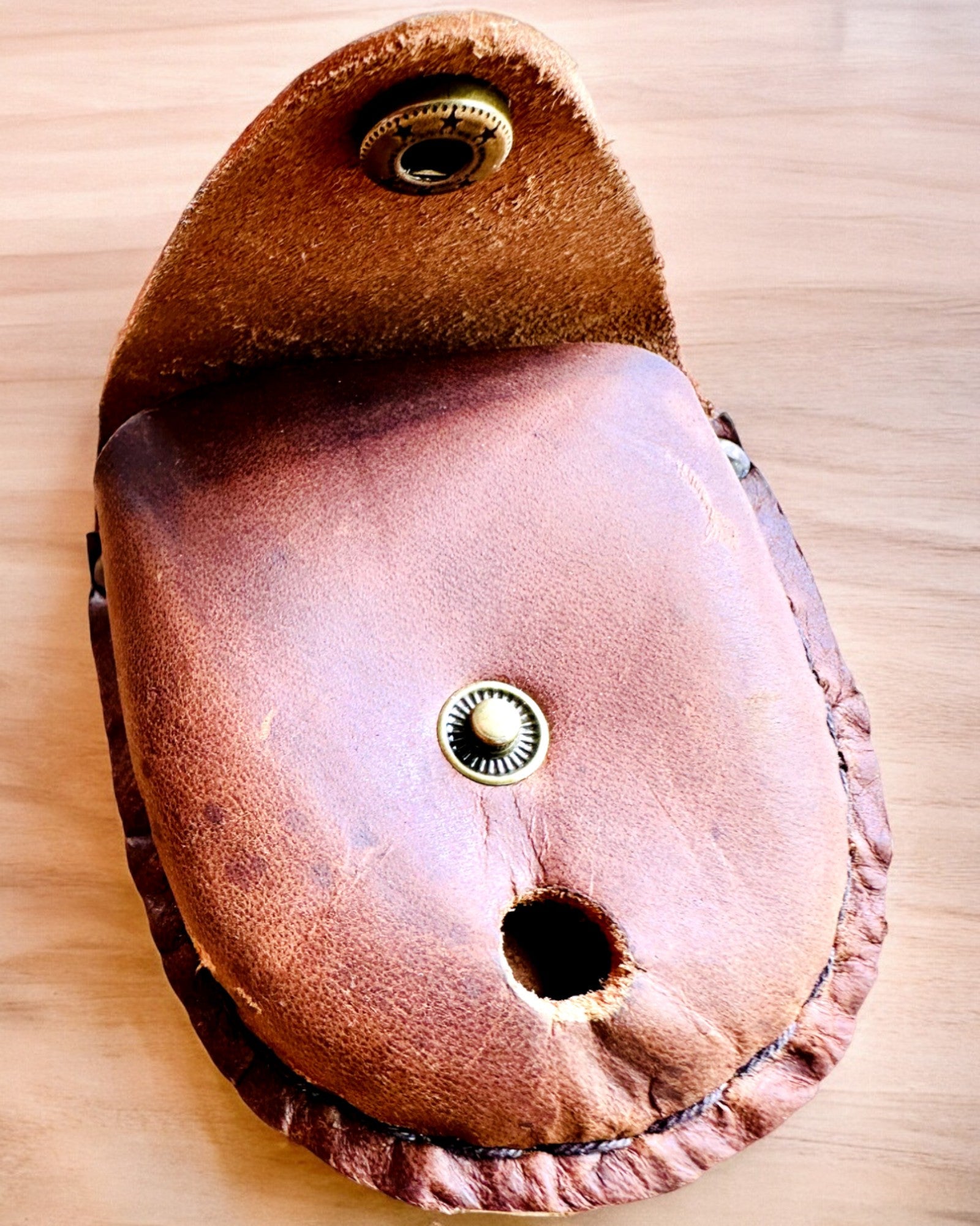 Estuche de Cuero "Odkrywca" - para brújula compacta o reloj de bolsillo - posibilidad de personalización con grabado