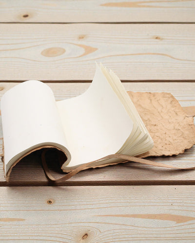 Cuaderno de viaje de cuero enrollable – Natural (21 x 15 cm)