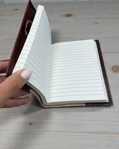 Vita Arboris – Pequeño cuaderno de cuero Árbol de la Vida con piedra verde