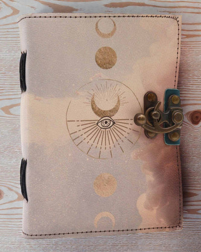 Cuaderno de las fases de la Luna de cuero Luna Mystica – 13 × 18 cm