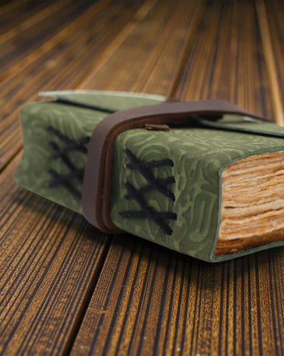 Green Maze Vintage – cuaderno de notas de cuero con hojas envejecidas 12,7 × 8,9 cm