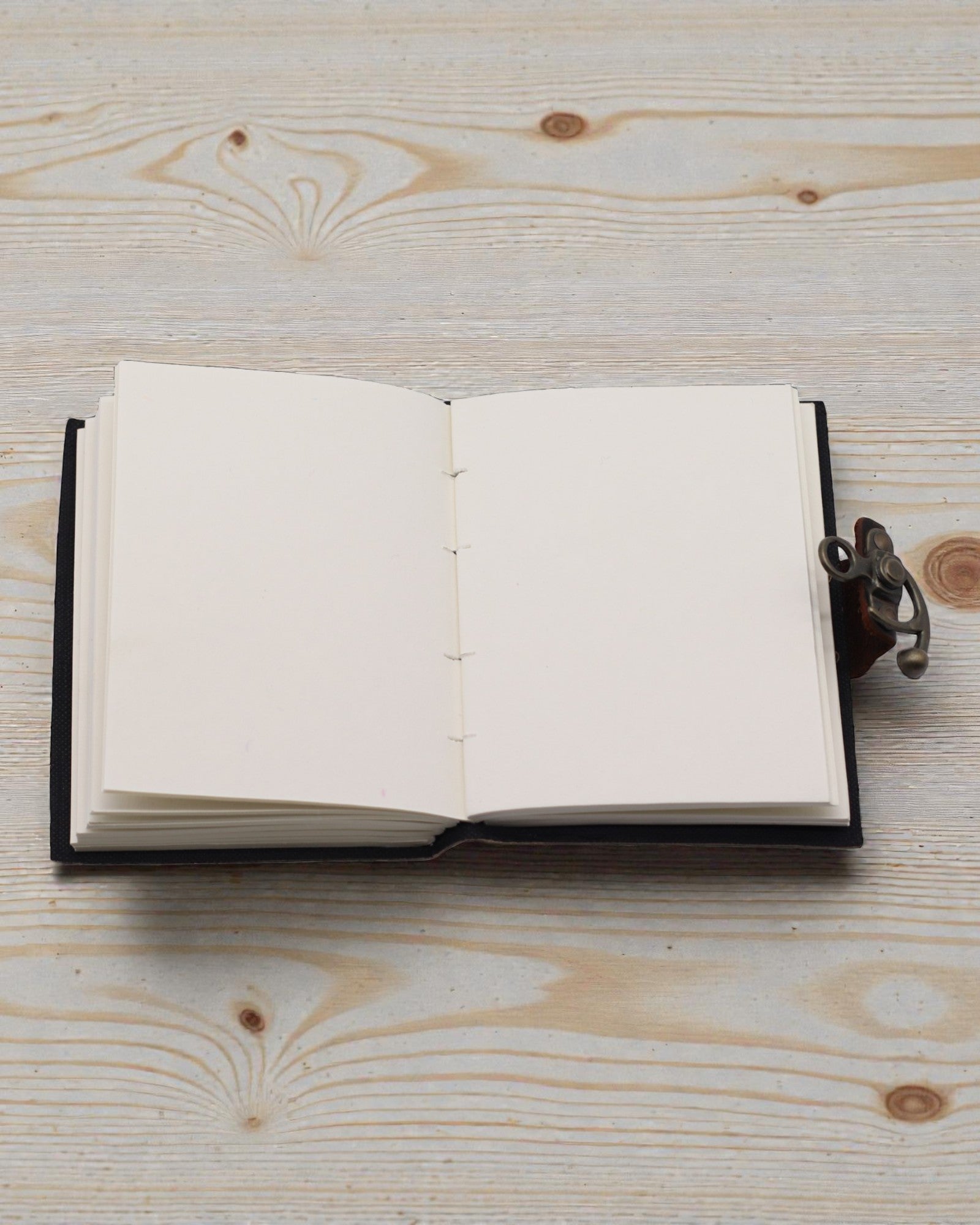 Cuaderno de cuero con estampado – Deja de desplazarte sin fin (17,8 × 12,7 cm)