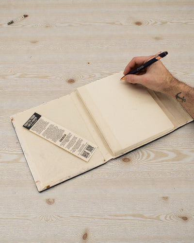 Cuaderno grande Lokta Floración botánica – Flores (45 hojas, 21 x 15 cm)