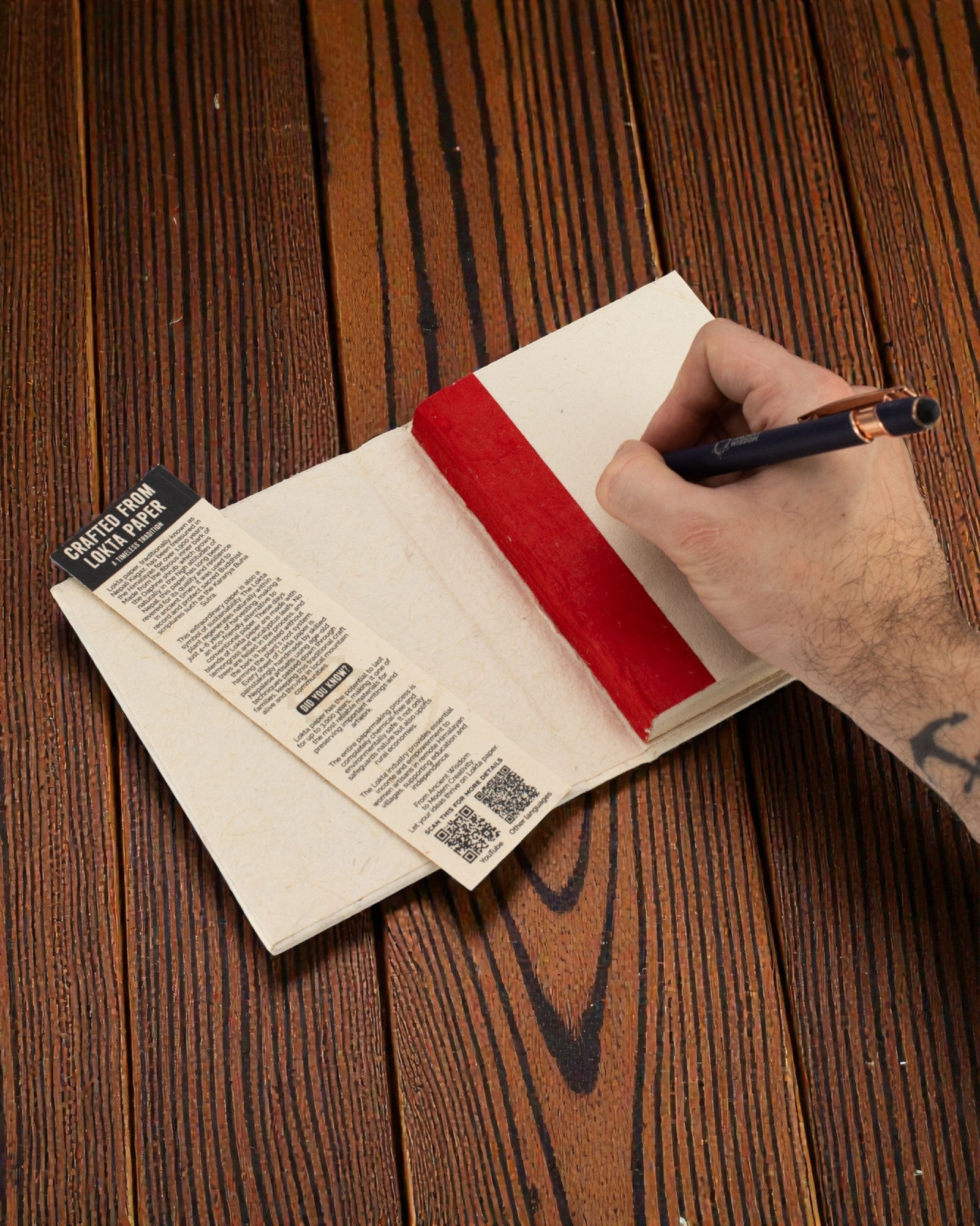 Armonía de azulejos de color – cuaderno mediano Lokta con motivo de mini azulejos 15 × 12 cm, 45 hojas