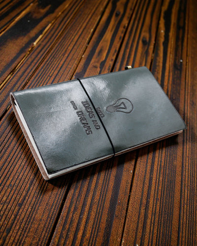 Diario de cuero hecho a mano - Buenas ideas y otros sueños - Gris (80 páginas)