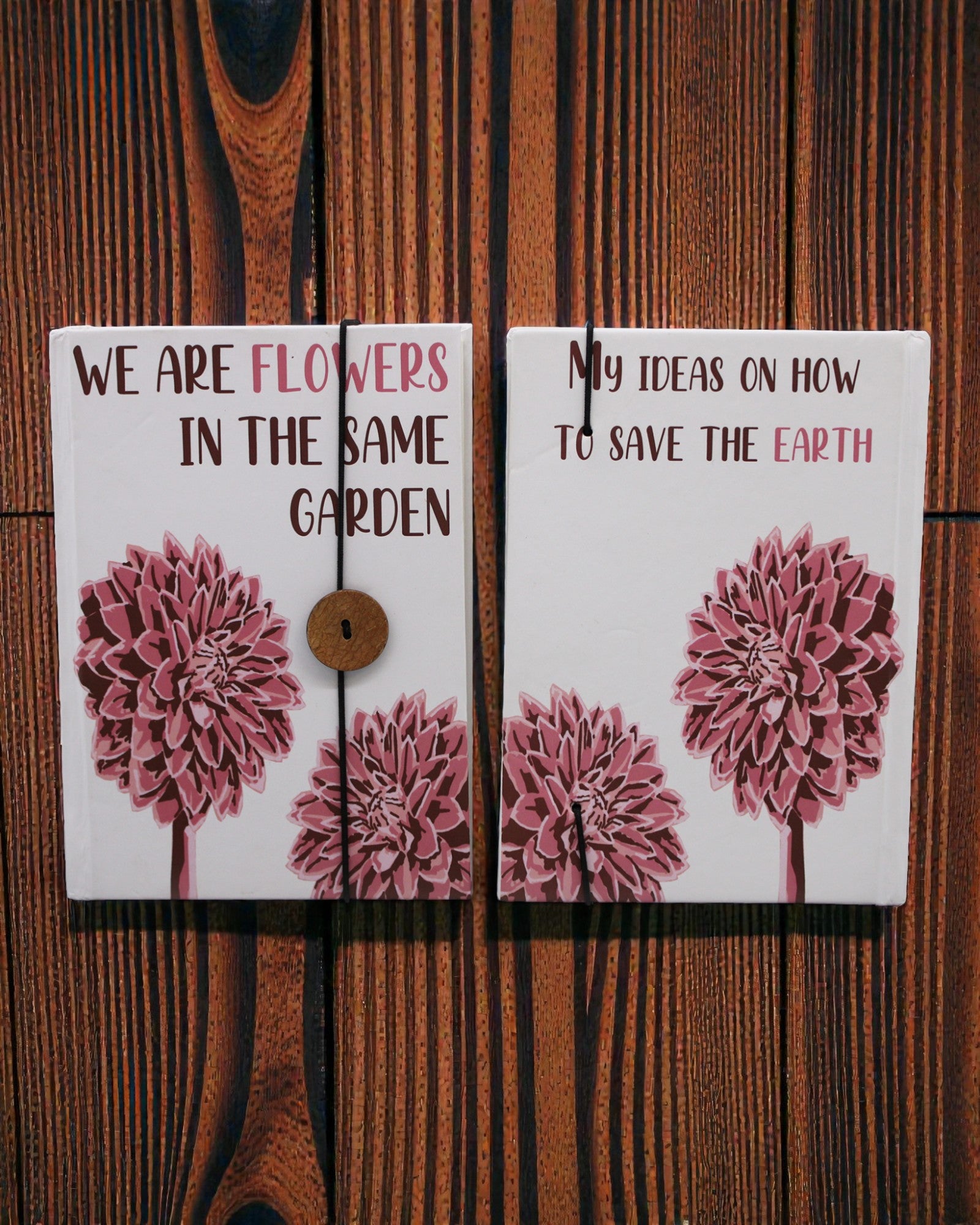 Flowers Together – cuaderno pequeño de notas con correa y botón de coco 18 × 12,5 cm, 200 páginas