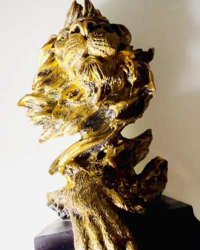 León Real - Figura Decorativa Majestuosa con Posibilidad de Grabado, 2 variantes de color a elegir, para regalo