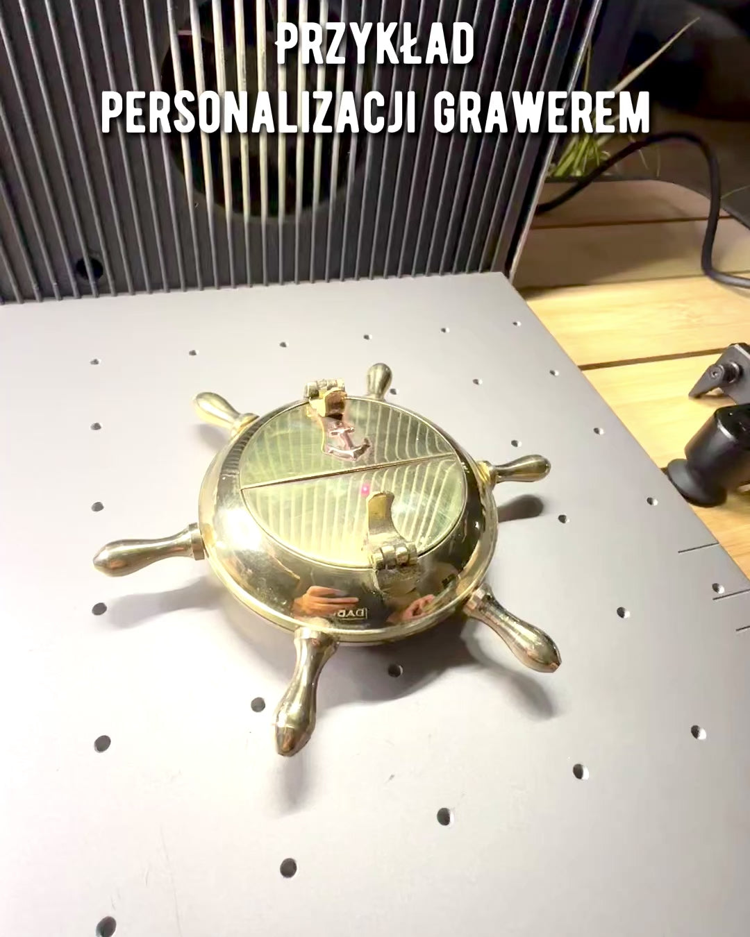 Cenicero de Latón Capitán - opción de personalización para regalo con grabado, hecho a mano