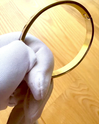 Pulsera "Czas Elegancji" - color dorado Acero Inoxidable con Números Romanos, posibilidad de personalización con grabado