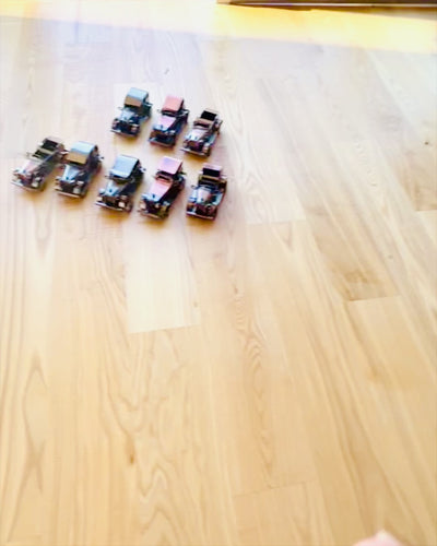 Coche clásico retro, automóvil, de hierro - Colección "Vintage Drive", modelo de coche, personalización con grabado para regalo