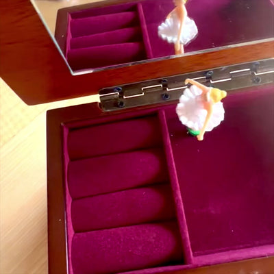 Caja de música de madera tipo joyero con espejo y grabado: un elegante regalo para joyas con dos cajones, 10cm de alto, melodía «The Entertainer»