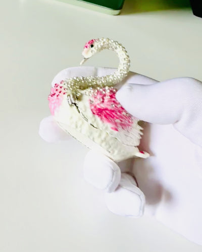 Elegante Cofre "Joya del Cisne" - personalización con grabado