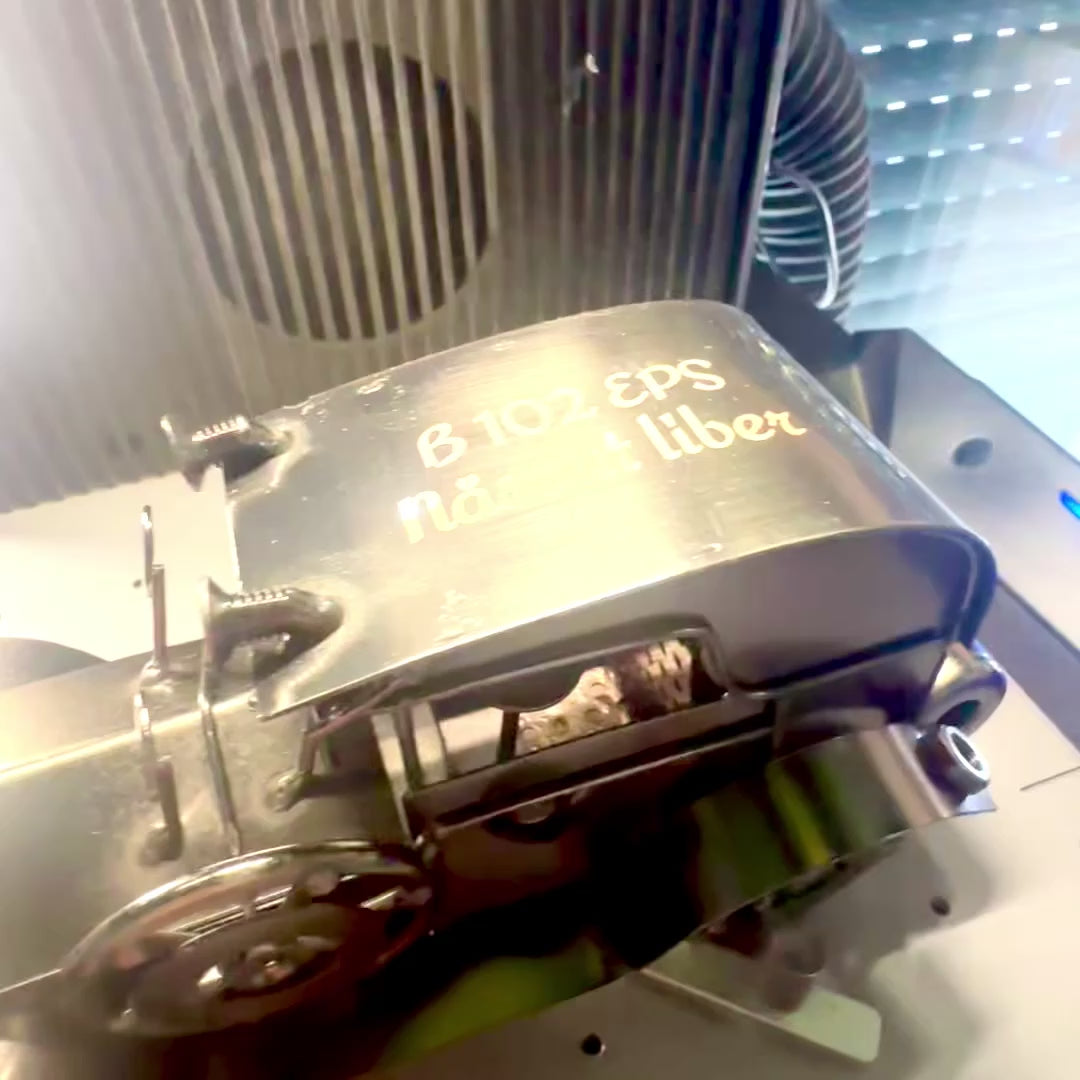 Modelo metálico de automóvil retro Q87 con posibilidad de grabado