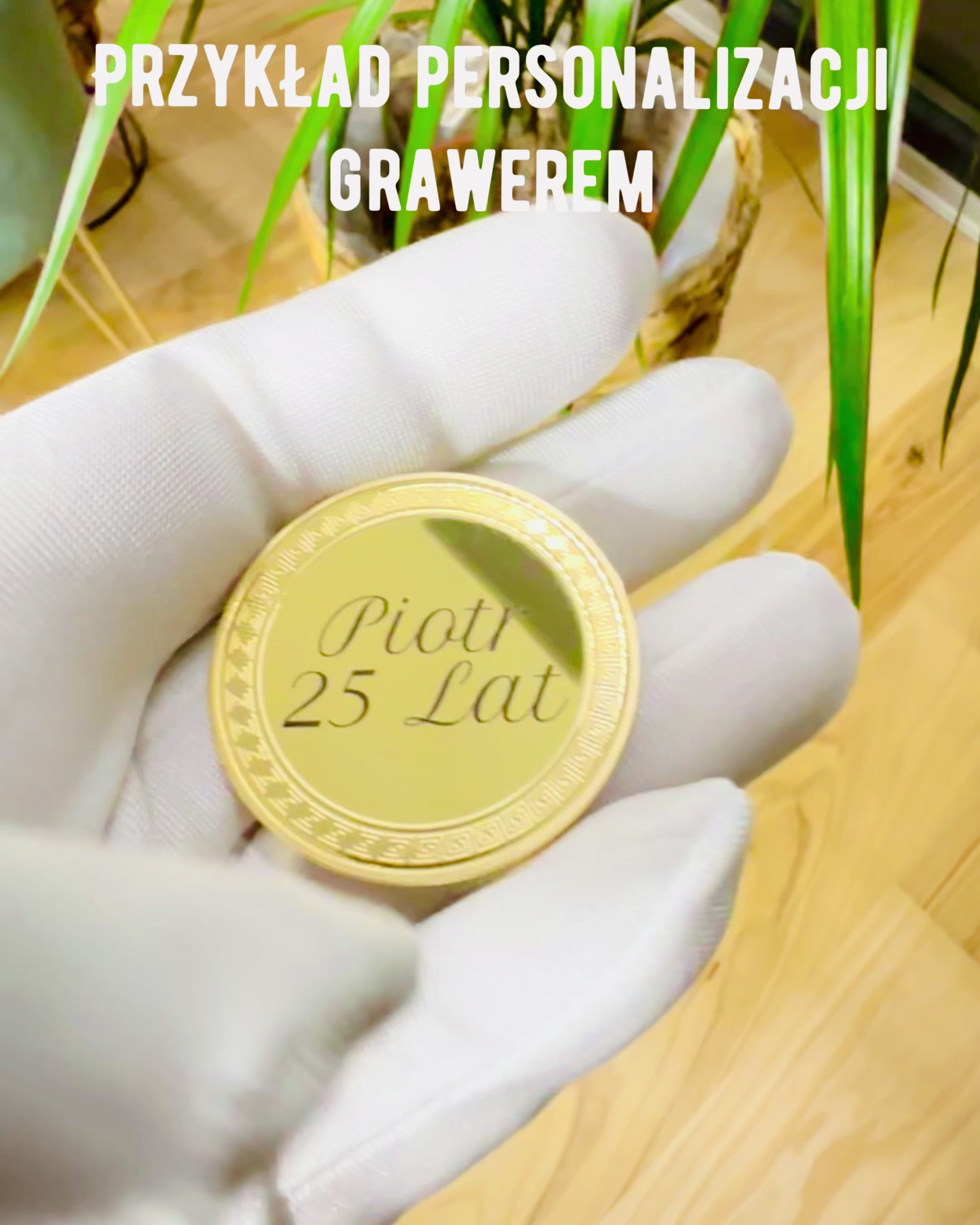 Moneda de Desafío en Blanco con Posibilidad de Personalización con Grabado – Coleccionable, 40mm, tres modelos