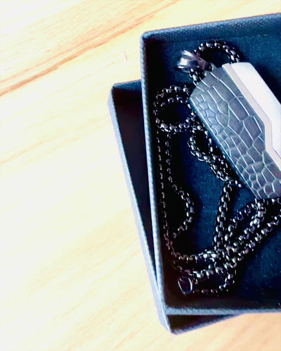 Collar masculino Dog Tag "SteelVision" – acero inoxidable, 15 variantes, personalización con grabado